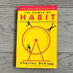 The Power of Habit by Charles Duhigg - Yellow & Red Paperback